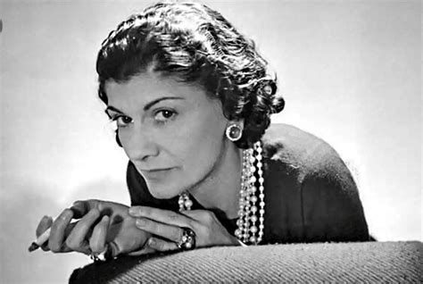 coco chanel de que murio|Coco Chanel best known for.